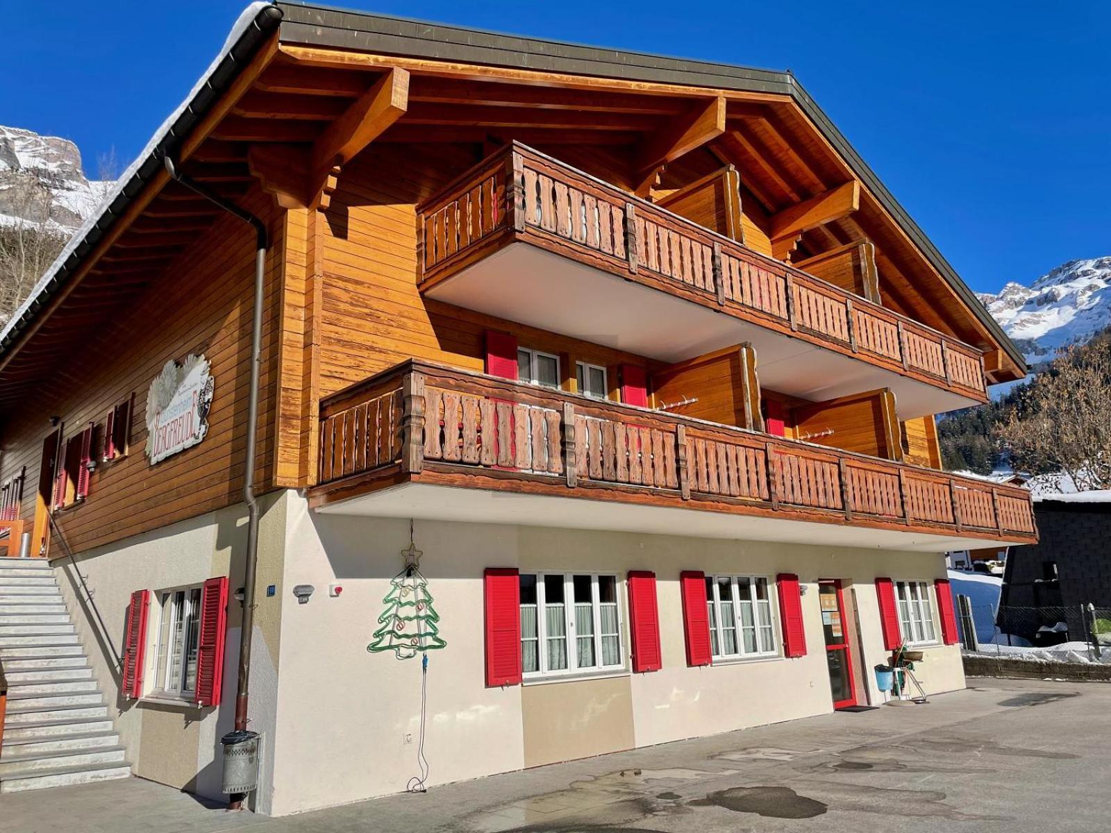 Touristenheim Bergfreude Leukerbad Esterno foto