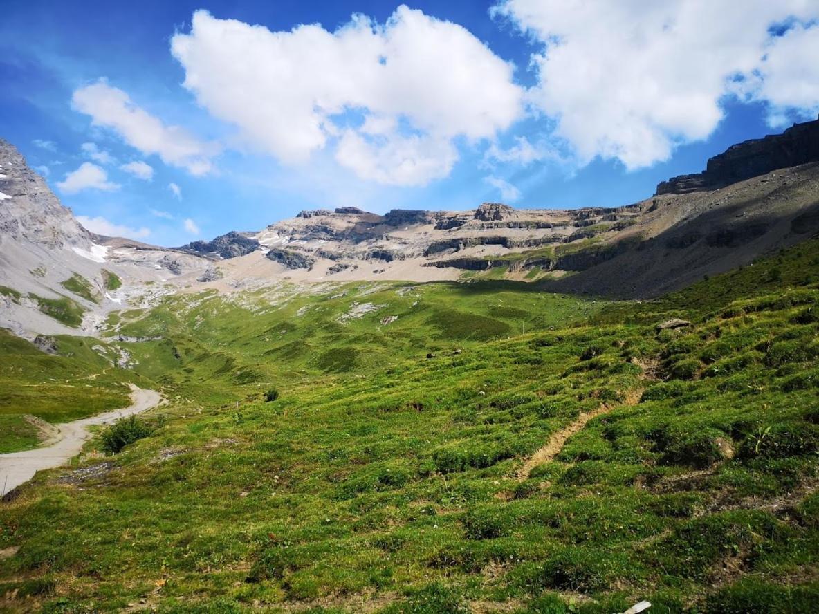 Touristenheim Bergfreude Leukerbad Esterno foto